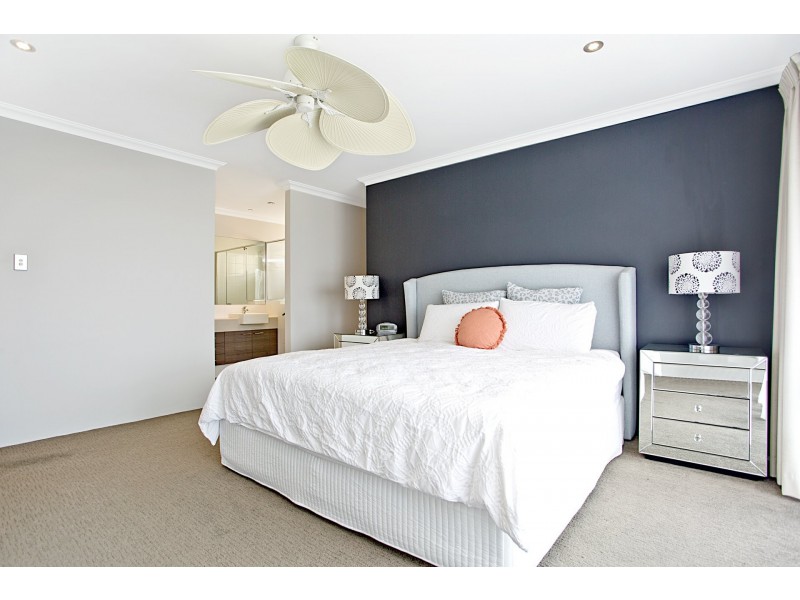 8 Manningtree Approach, Butler WA 6036