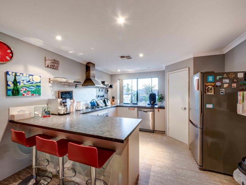 9 Vinci Entrance, Sinagra WA 6065