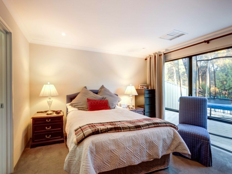 9 Vinci Entrance, Sinagra WA 6065