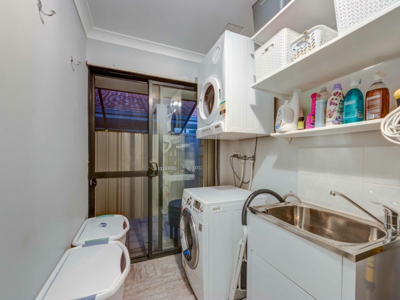 9 Vinci Entrance, Sinagra WA 6065