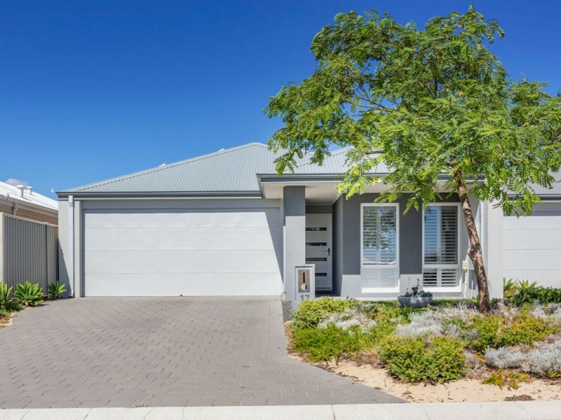 17 Dolphin Drive, Alkimos WA 6038