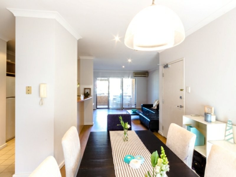 10/27 Piccadilly Circle, Joondalup WA 6027