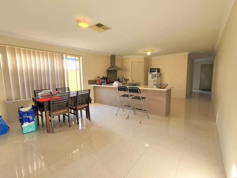 60 Millendon Street, Carramar WA 6031