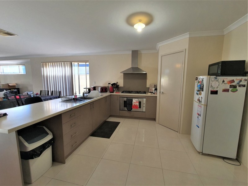 60 Millendon Street, Carramar WA 6031