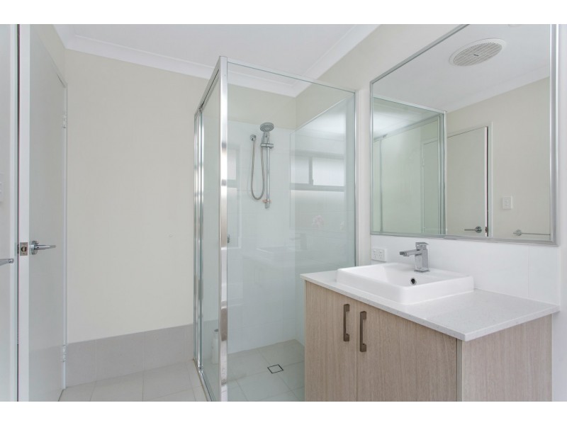 9 Lemon Way, Eglinton WA 6034