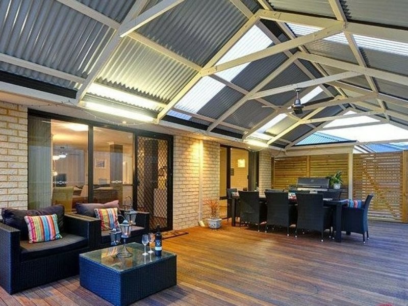 19 Cabanel Brace, Tapping WA 6065