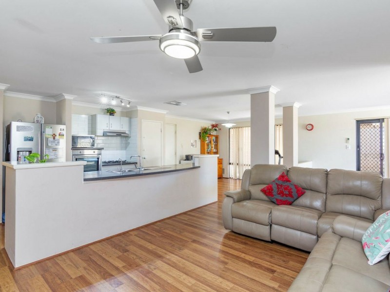 19 Cabanel Brace, Tapping WA 6065