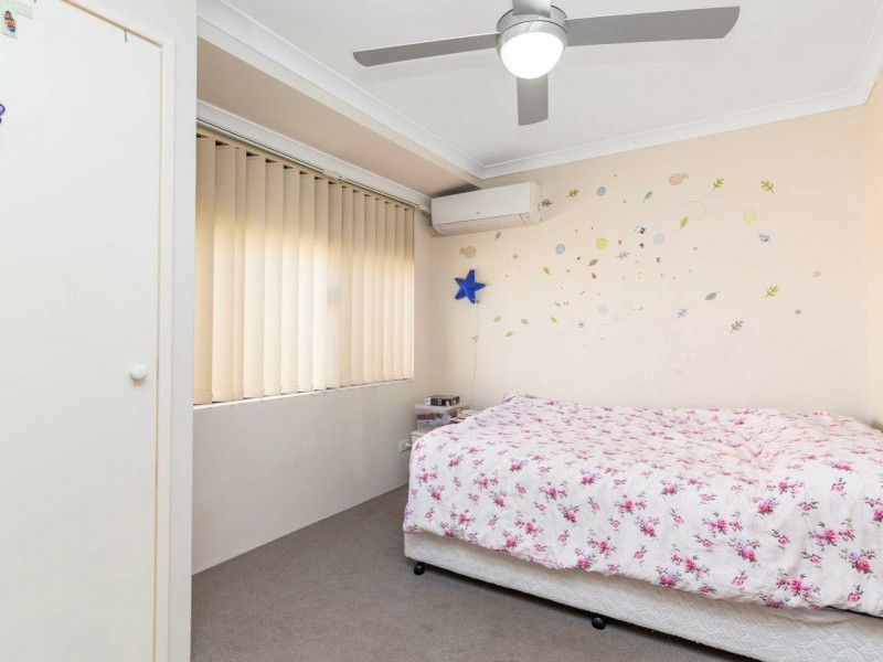 19 Cabanel Brace, Tapping WA 6065