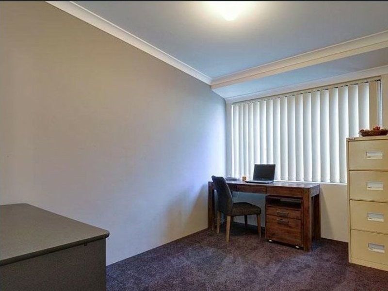 19 Cabanel Brace, Tapping WA 6065