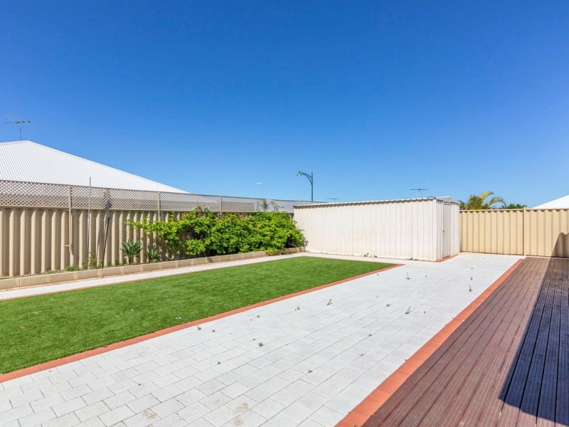 19 Cabanel Brace, Tapping WA 6065