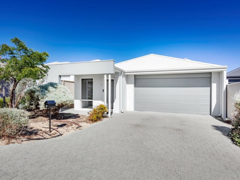 4 Rock Way, Alkimos WA 6038