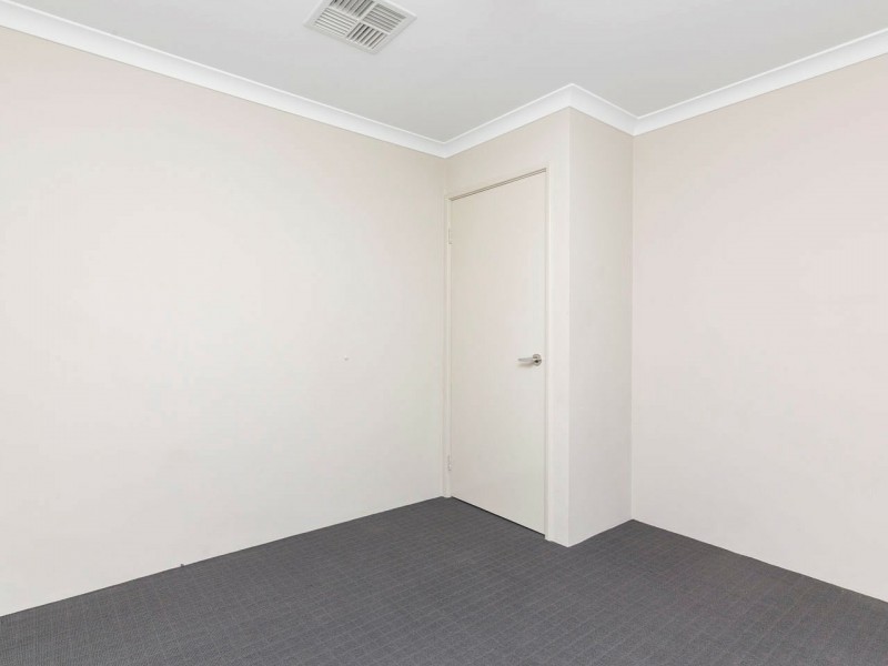 4 Rock Way, Alkimos WA 6038