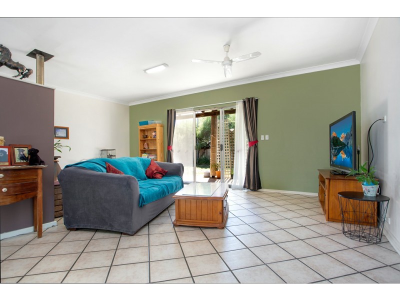 4 Smith Court, Yanchep WA 6035