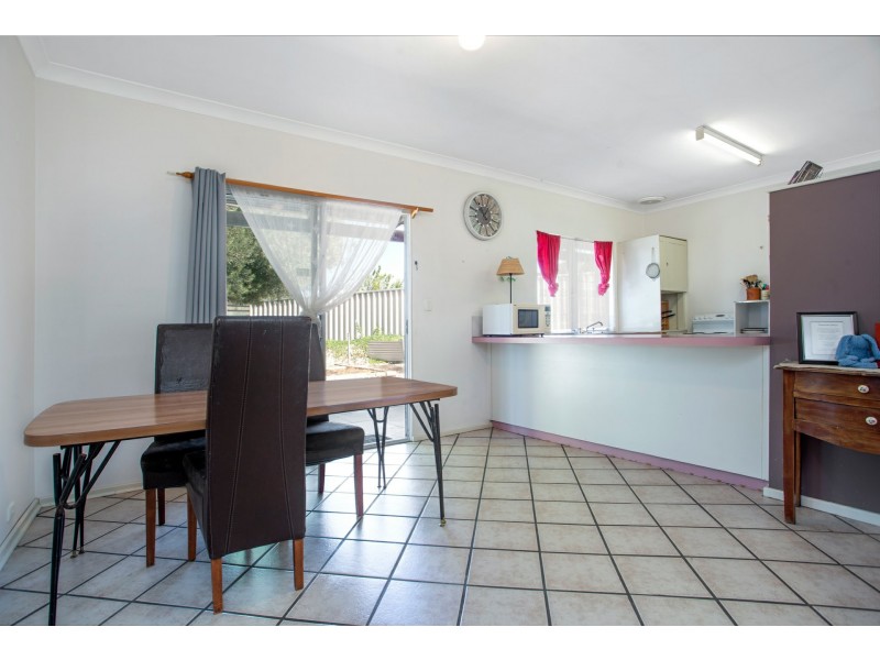 4 Smith Court, Yanchep WA 6035