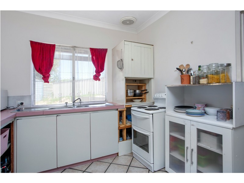 4 Smith Court, Yanchep WA 6035