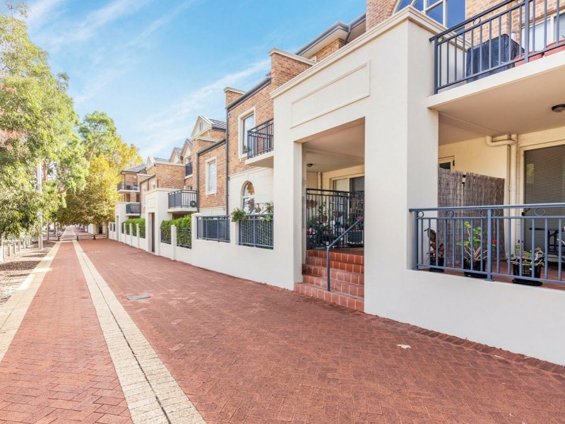 37/101 Grand Boulevard, Joondalup WA 6027