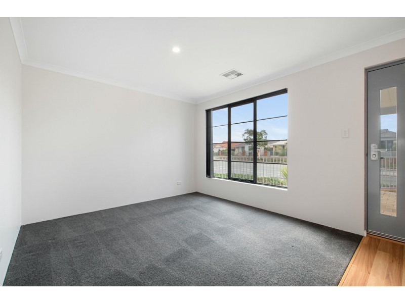 116 Joseph Banks Boulevard, Banksia Grove WA 6031