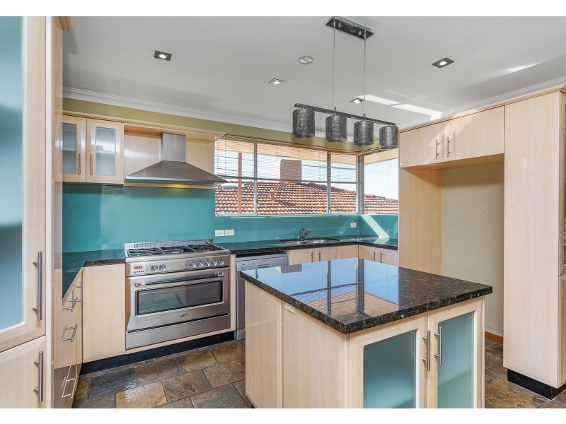 5 Chesson Street, Dianella WA 6059