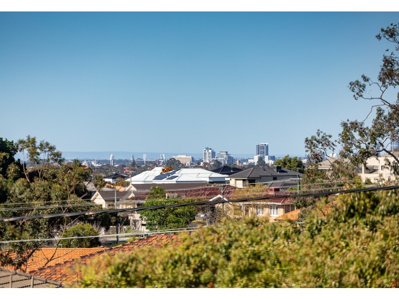 5 Chesson Street, Dianella WA 6059