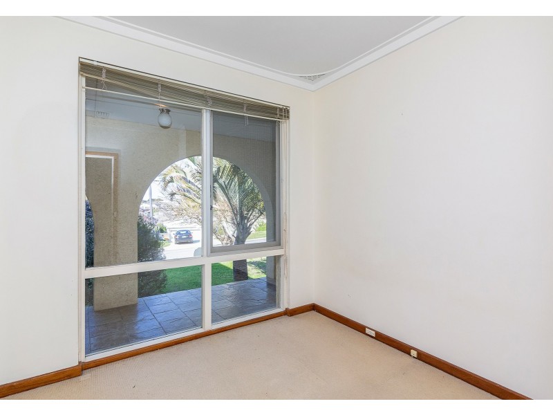 5 Chesson Street, Dianella WA 6059