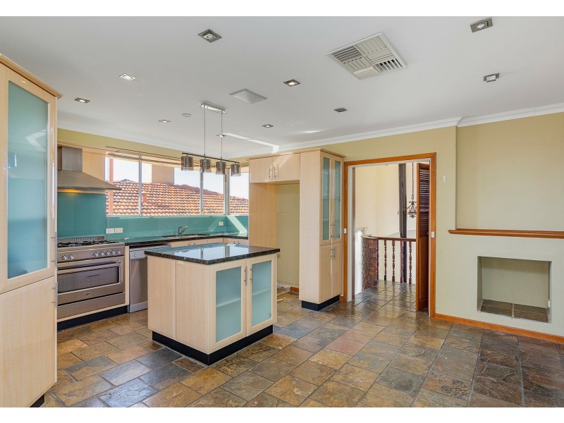 5 Chesson Street, Dianella WA 6059