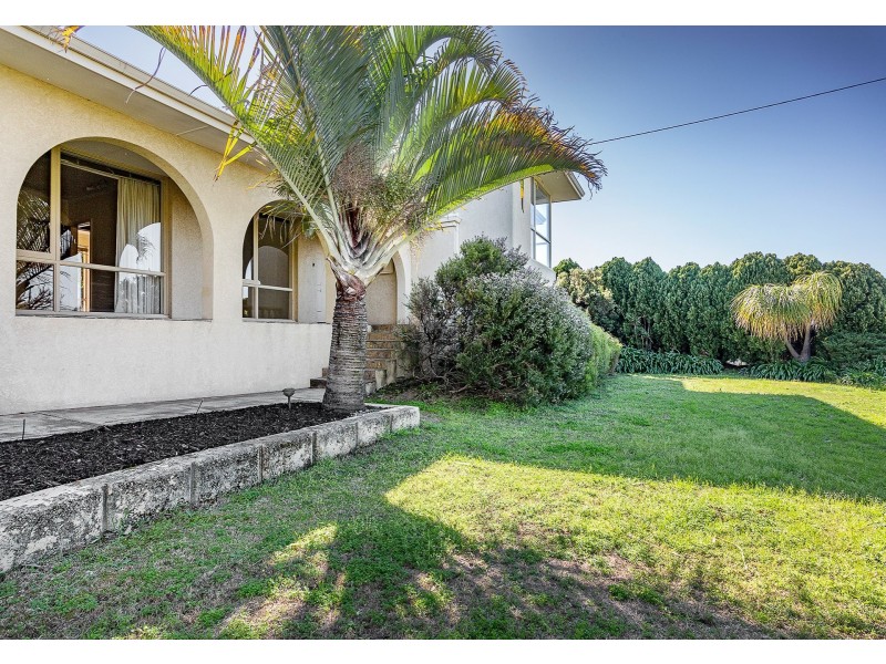 5 Chesson Street, Dianella WA 6059