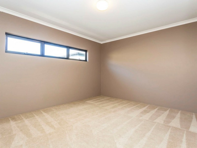 106 Joseph Banks Boulevard, Banksia Grove WA 6031