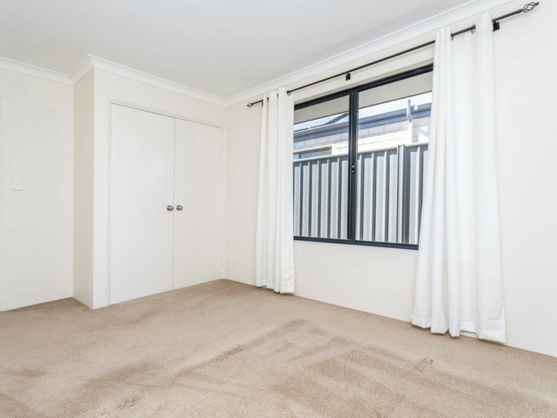 106 Joseph Banks Boulevard, Banksia Grove WA 6031