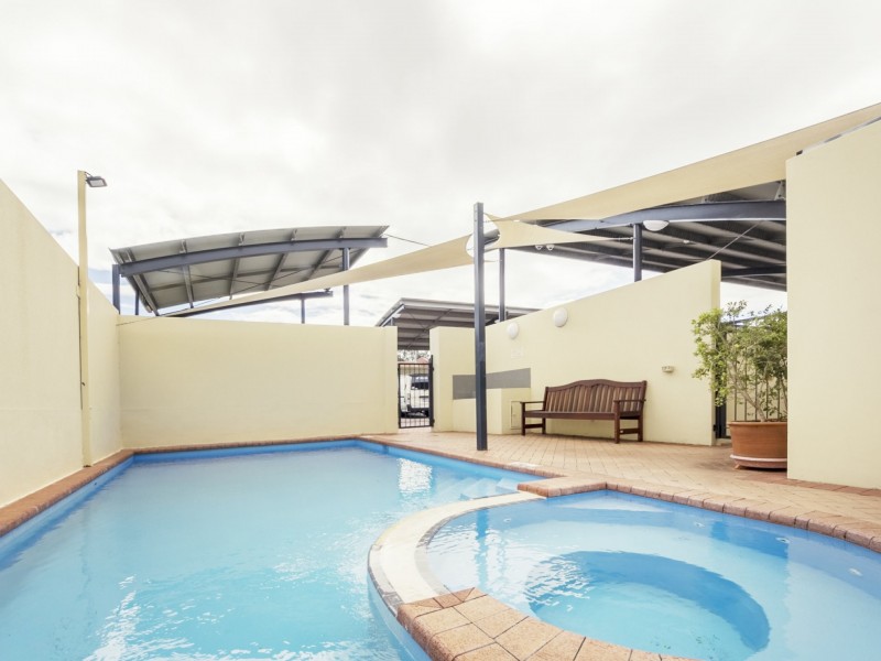 33/18 Kingsbury Road, Joondalup WA 6027