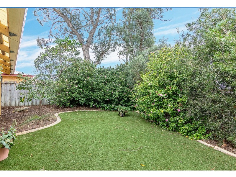 1 Eucumbene Crescent, Joondalup WA 6027