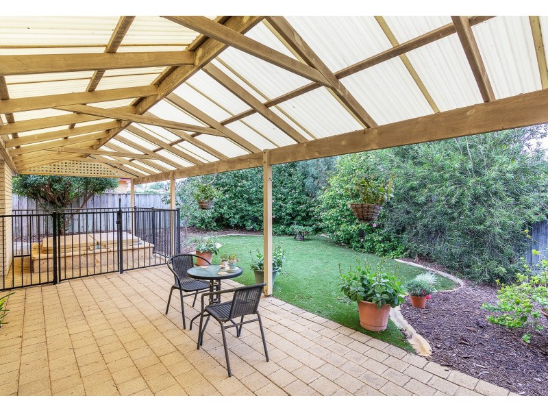 1 Eucumbene Crescent, Joondalup WA 6027