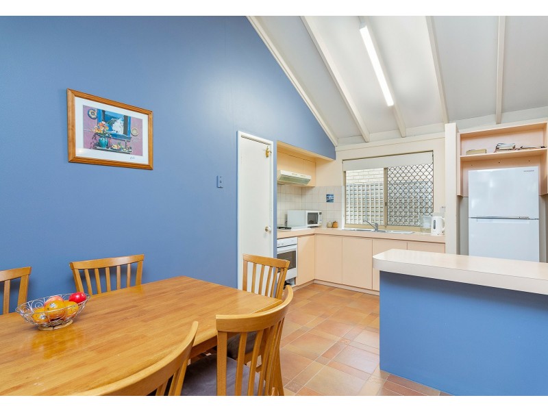 1 Eucumbene Crescent, Joondalup WA 6027