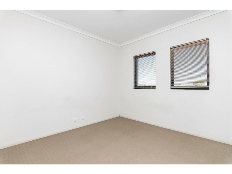 15/37 Piccadilly Circle, Joondalup WA 6027