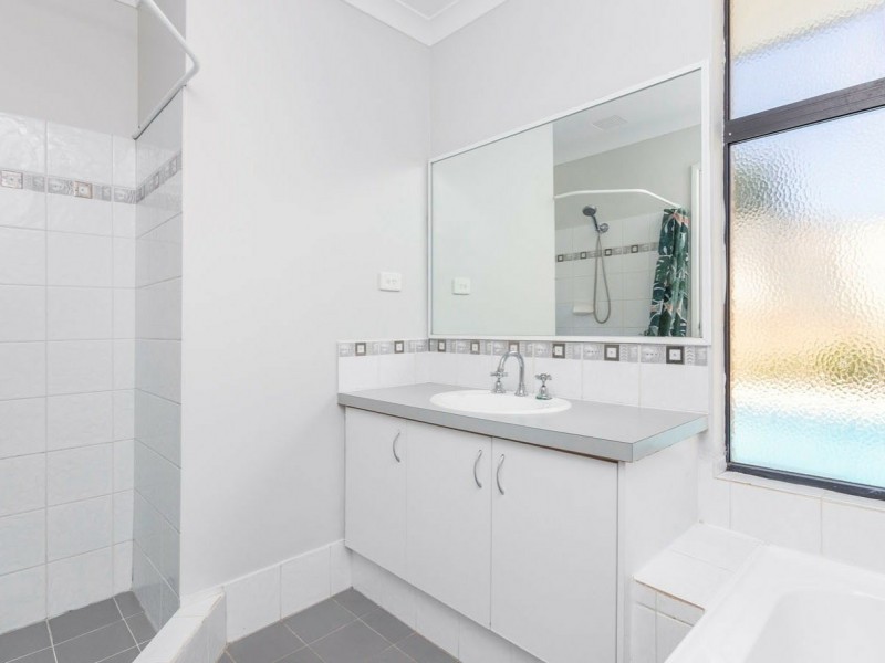 24 Lantern Way, Clarkson WA 6030