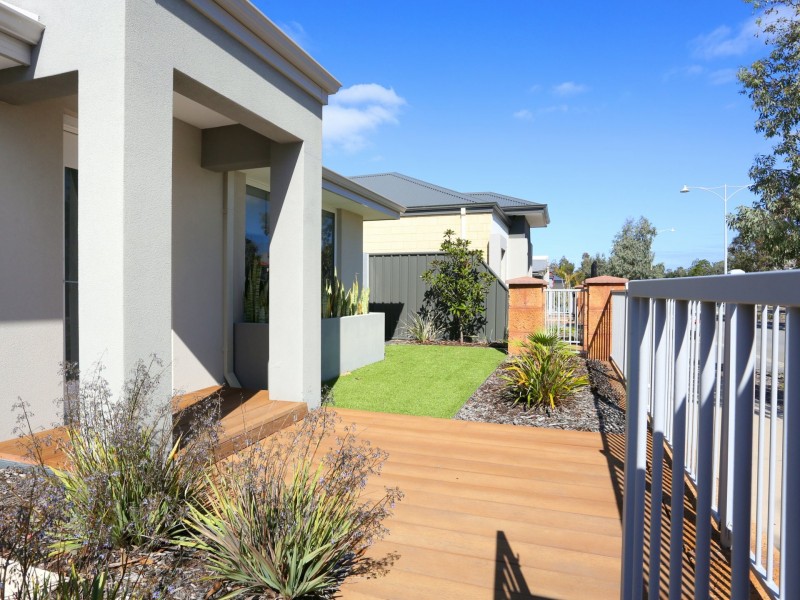 164 Grandis Boulevard, Banksia Grove WA 6031