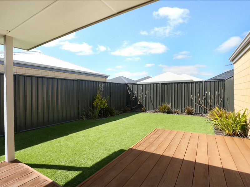 164 Grandis Boulevard, Banksia Grove WA 6031