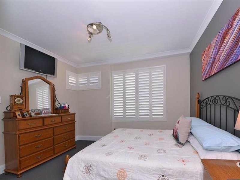 8 Duyfken Road, Jindalee WA 6036