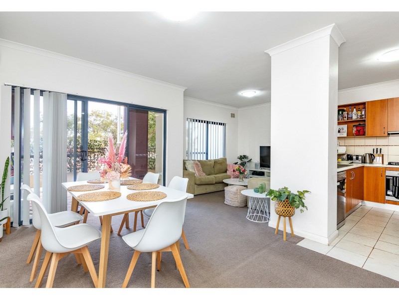 7/160 Lakeside Drive, Joondalup WA 6027