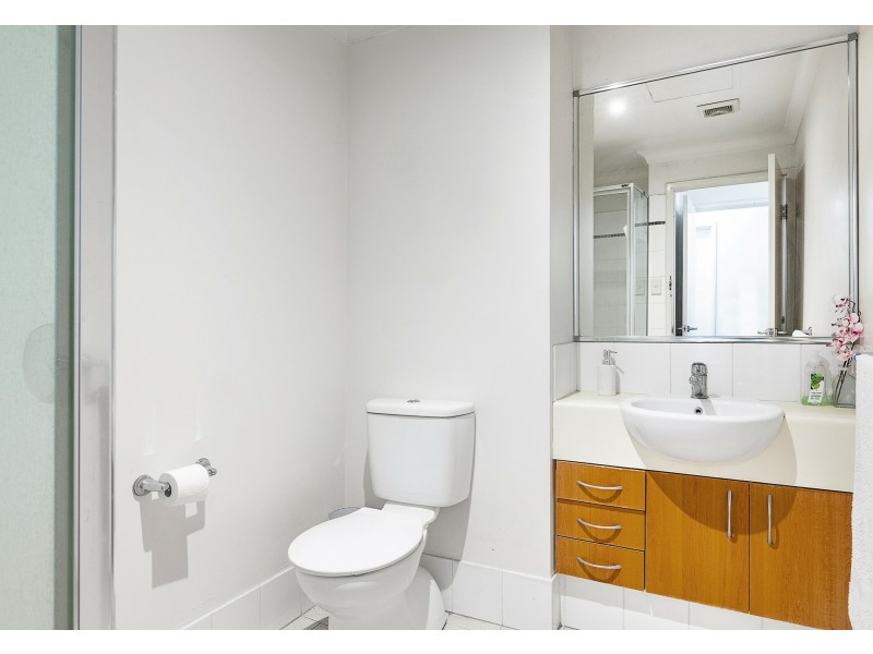 7/160 Lakeside Drive, Joondalup WA 6027