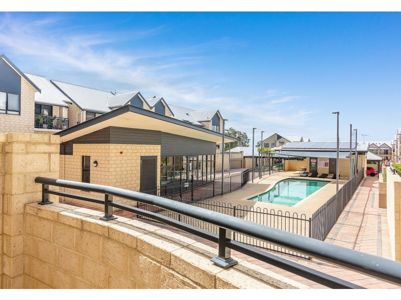 7/160 Lakeside Drive, Joondalup WA 6027