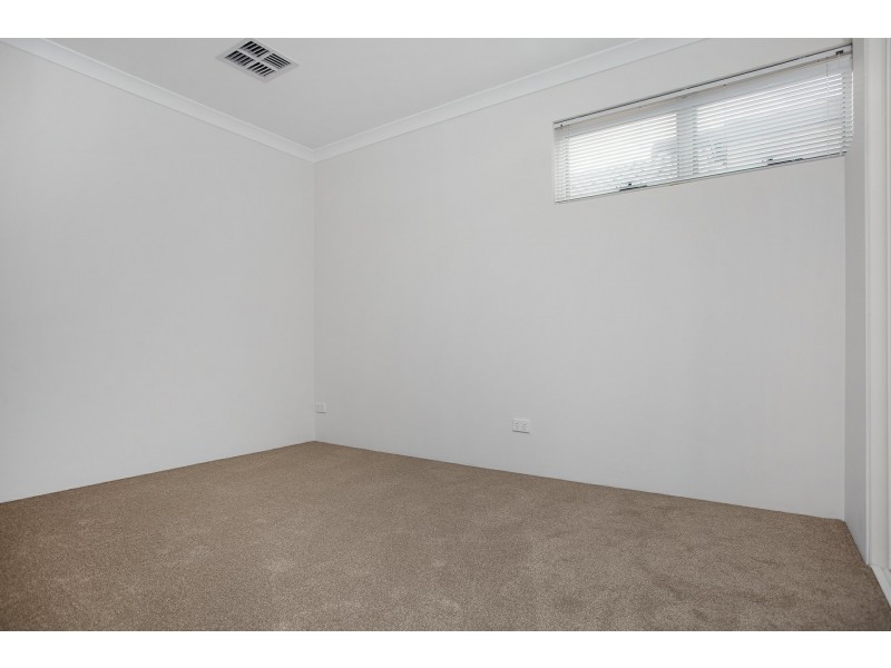 16A Pintabona Drive, Sinagra WA 6065