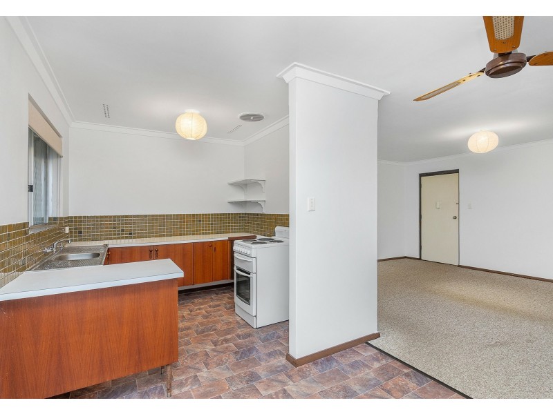 22 Pennine Way, Hamersley WA 6022