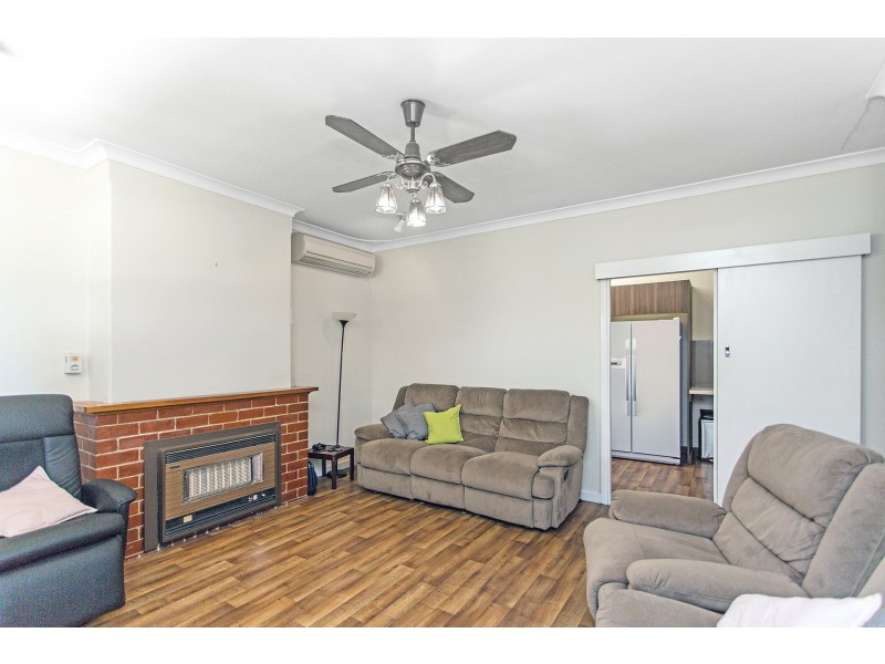 25 Leeds Street, Dianella WA 6059