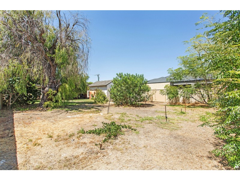 25 Leeds Street, Dianella WA 6059