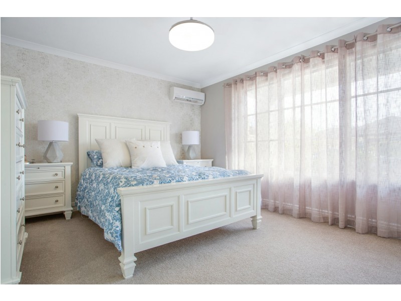 16 Admiralty Road, Jindalee WA 6036