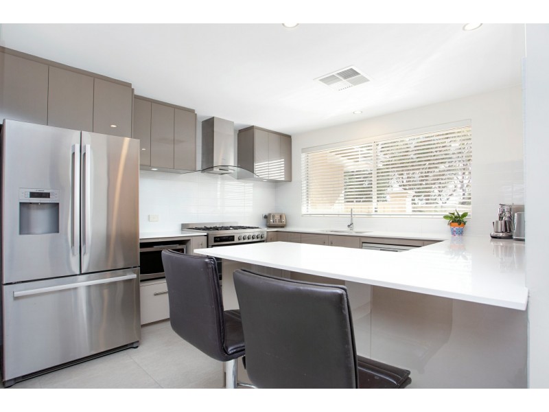 28/146 St Andrews Drive, Yanchep WA 6035