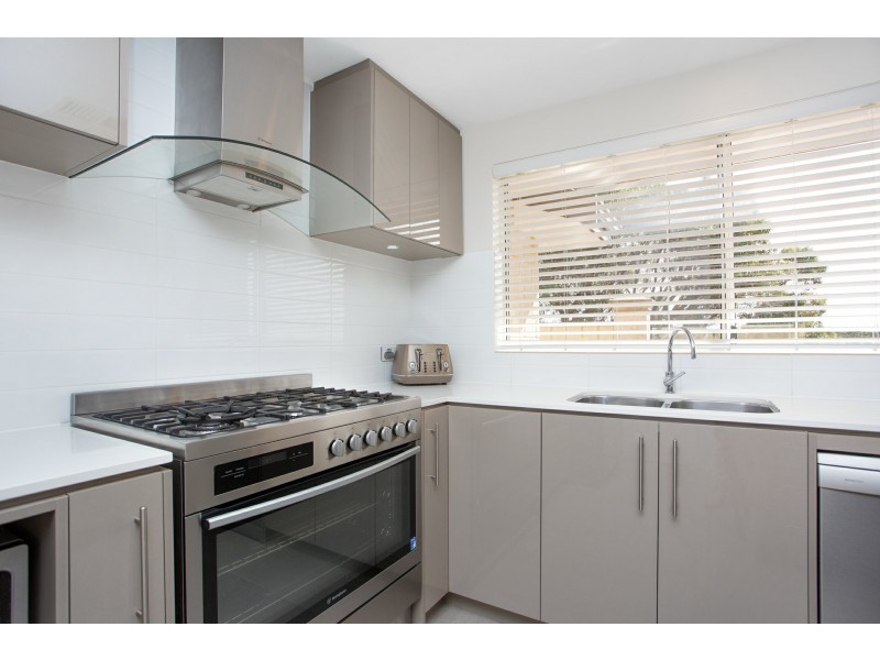 28/146 St Andrews Drive, Yanchep WA 6035