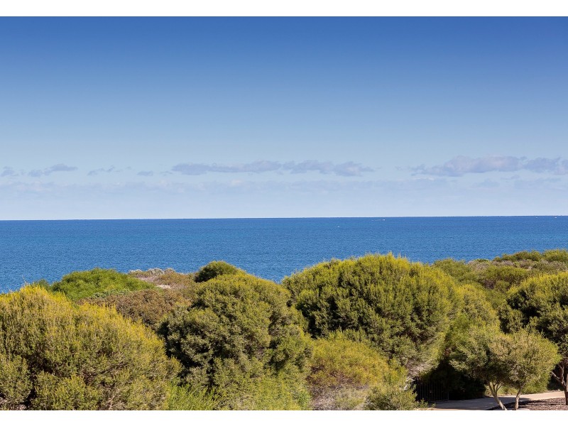 34 Beachside Drive, Burns Beach WA 6028