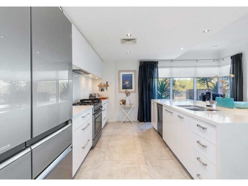 34 Beachside Drive, Burns Beach WA 6028