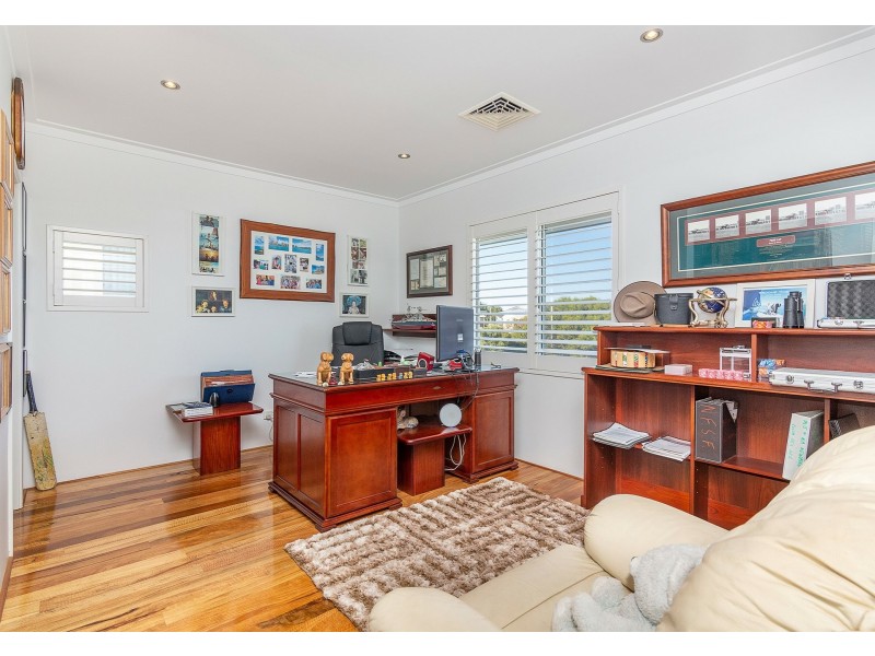 34 Beachside Drive, Burns Beach WA 6028